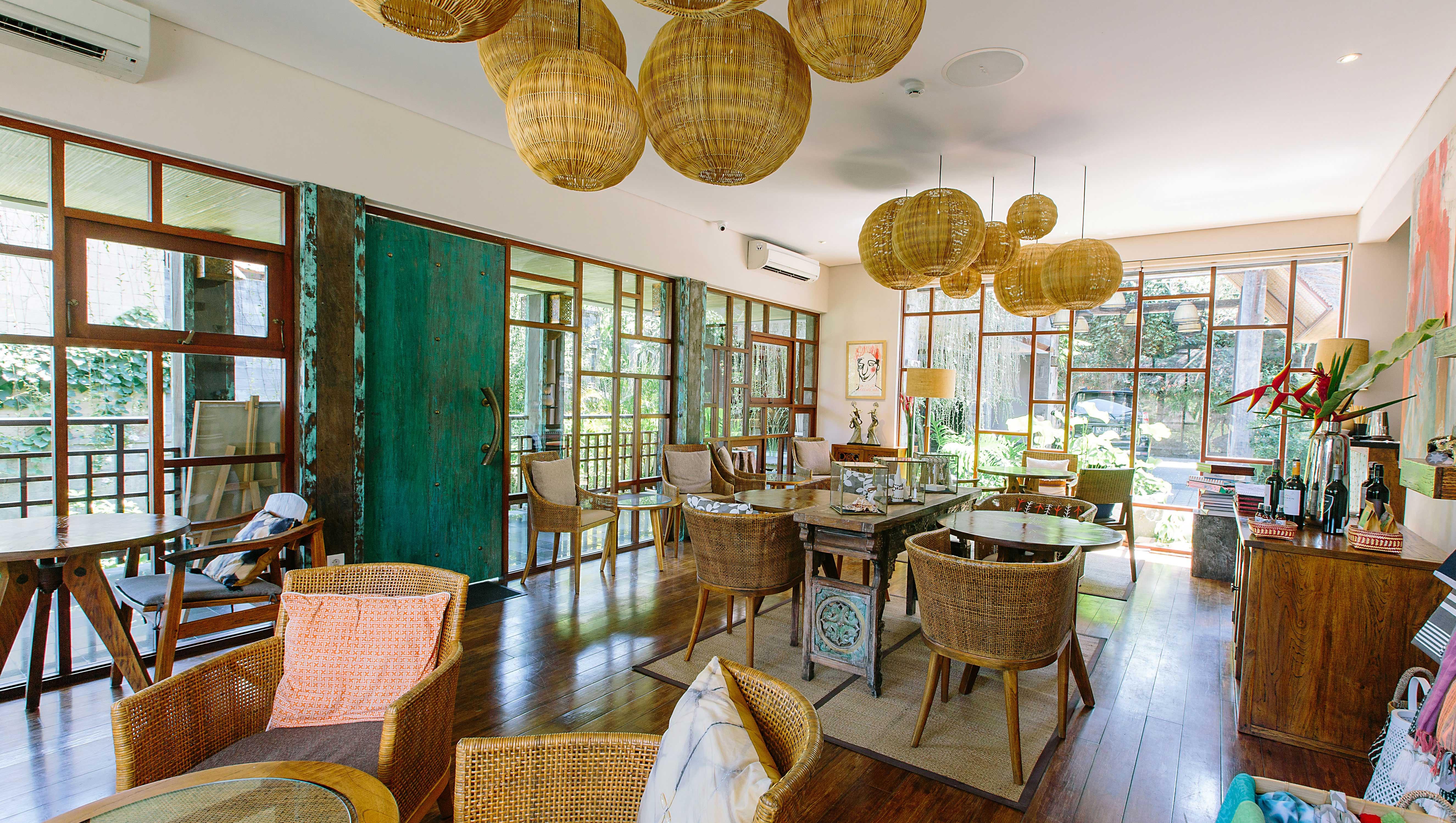 Tejaprana Resort & Spa Убуд Екстер'єр фото The restaurant at the hotel